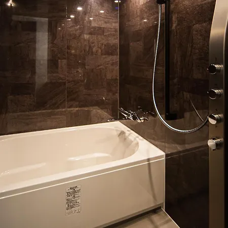 Grids Premium Hotel Osaka Namba Room photo